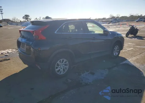 2018 Mitsubishi Eclipse Cross Es z USA, uszkodzony, nr VIN JA4AS3AA8JZ066245